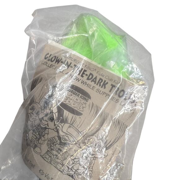 Unopened Burger King Kids Club Glow in the Dark Jaws Troll 1993 New in Package - Picture 4 of 4